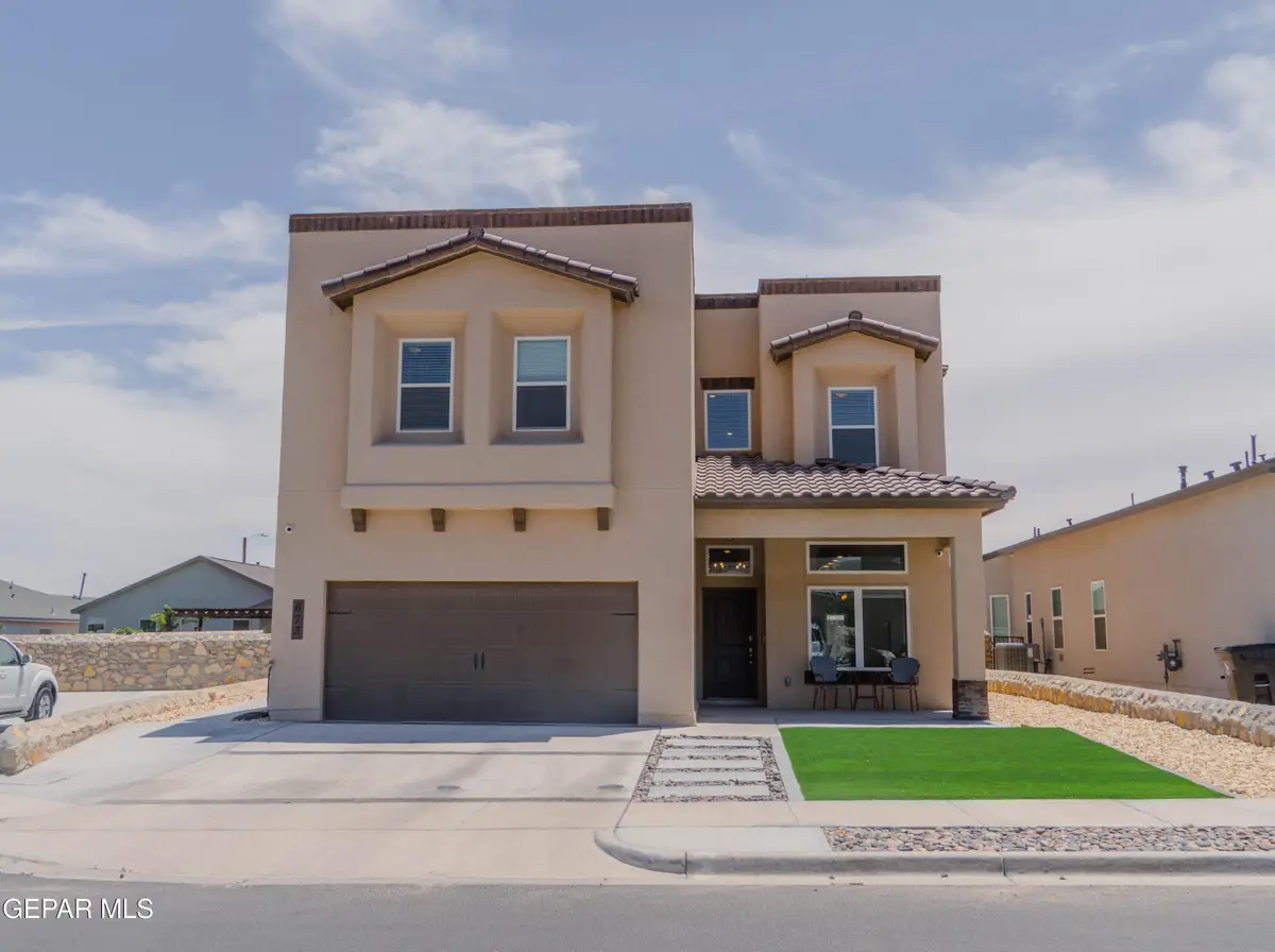 673 La Entrada Circle, Sunland Park, NM 88063 - #1