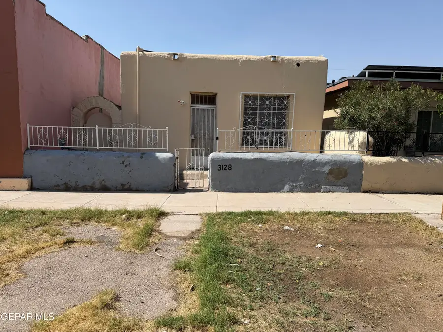 3128 E San Antonio Avenue, El Paso, TX 79905 - #2