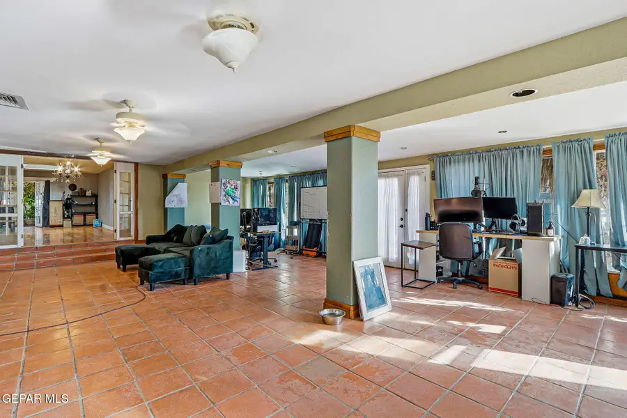 137 Rio Monte Street, El Paso, TX 79915 - #3