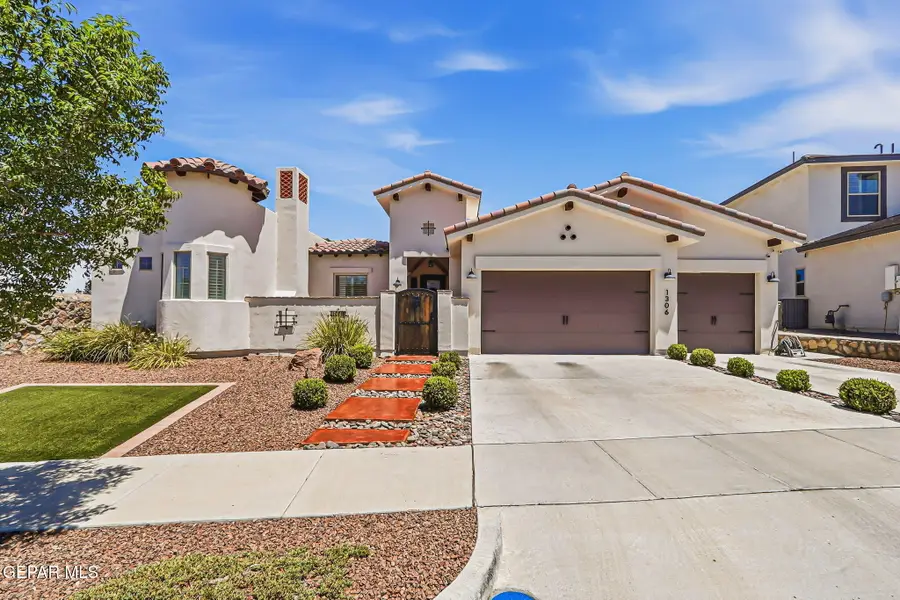 1306 Desert Sky Place, El Paso, TX 79912 - #3