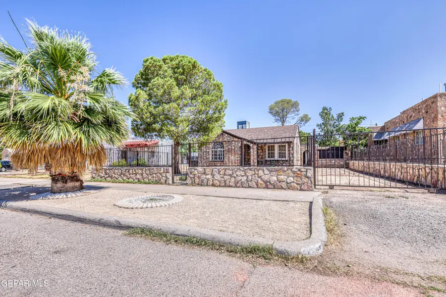 4533 Hueco Avenue, El Paso, TX 79903 - #3
