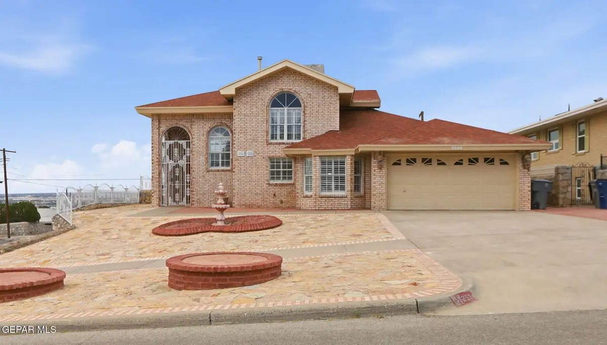 2524 Memphis Avenue, El Paso, TX 79930 - #1