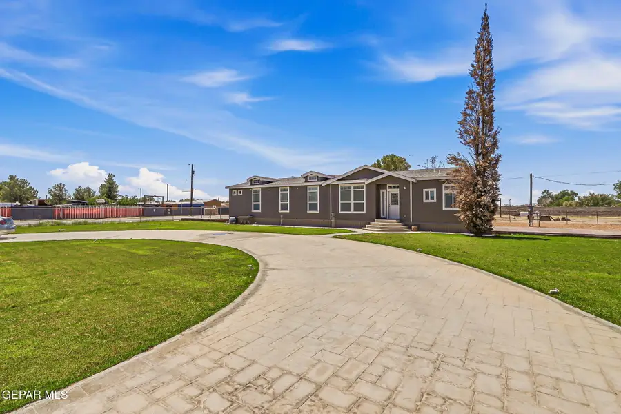 11250 San Ysidro Road, Socorro, TX 79927 - #2