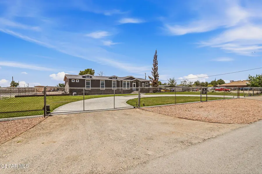 11250 San Ysidro Road, Socorro, TX 79927 - #3