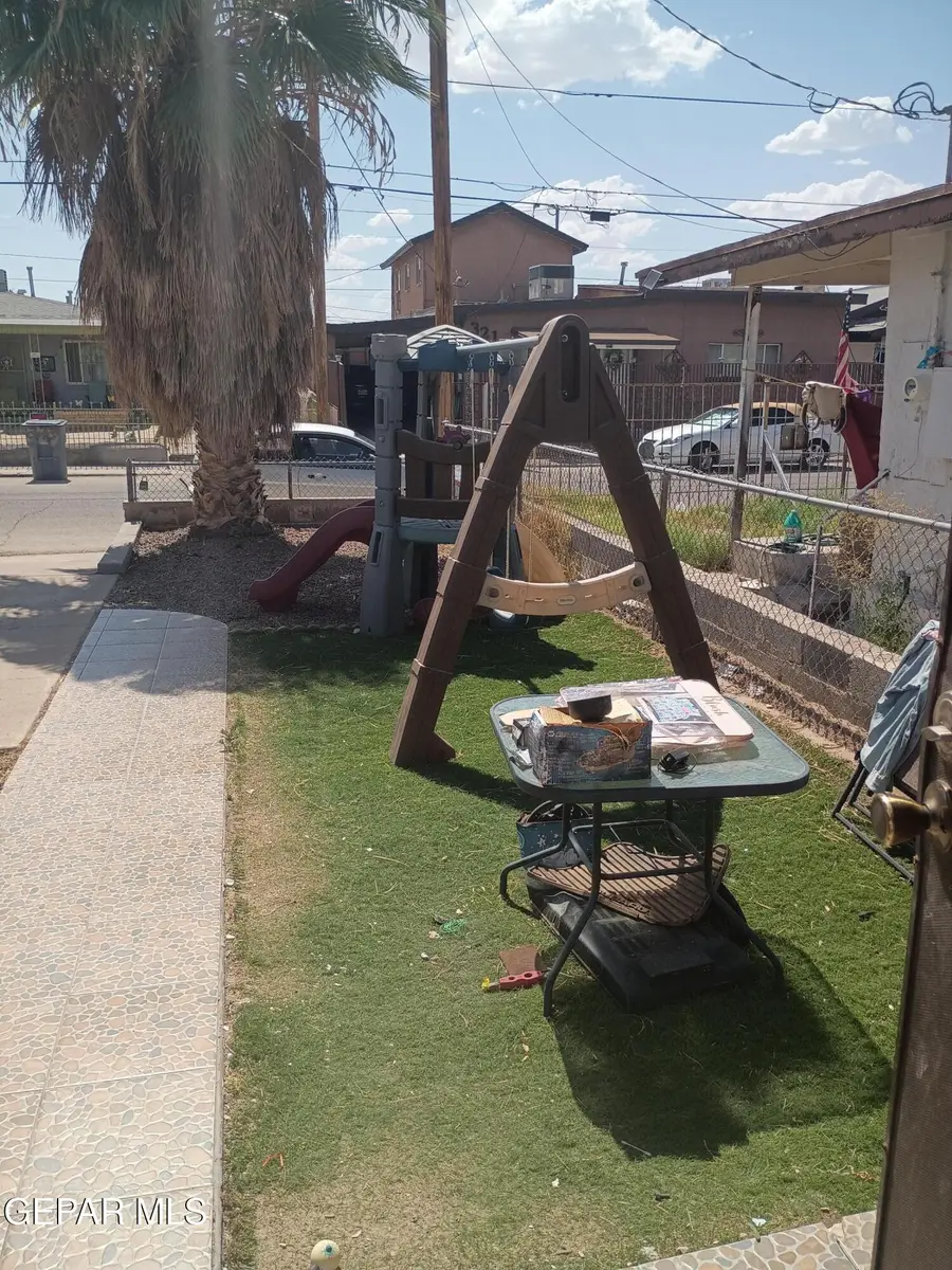 324 Dolan Street, El Paso, TX 79905 - #3