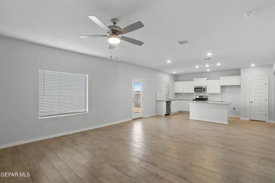 620 Paseo De La Reina Street, El Paso, TX 79938 - #3