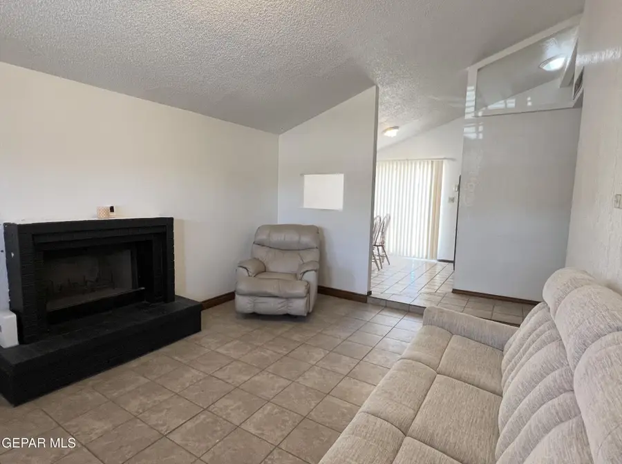 823 Barandal Drive, El Paso, TX 79907 - #2