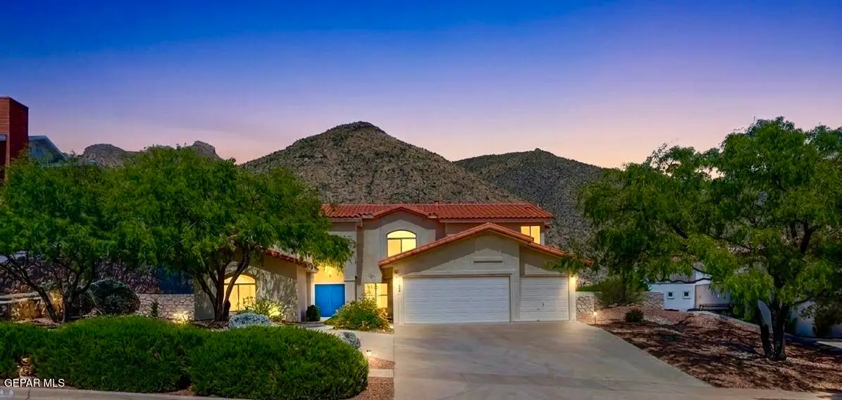 1092 Thunderbird Drive, El Paso, TX 79912 - #1
