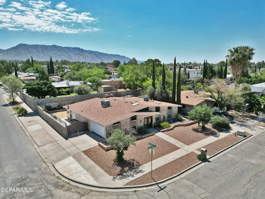 516 Queretaro Drive, El Paso, TX 79912 - #2