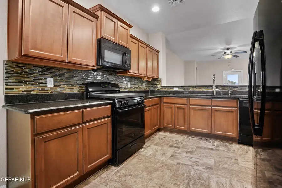 7109 Long Meadow Drive, El Paso, TX 79934 - #3