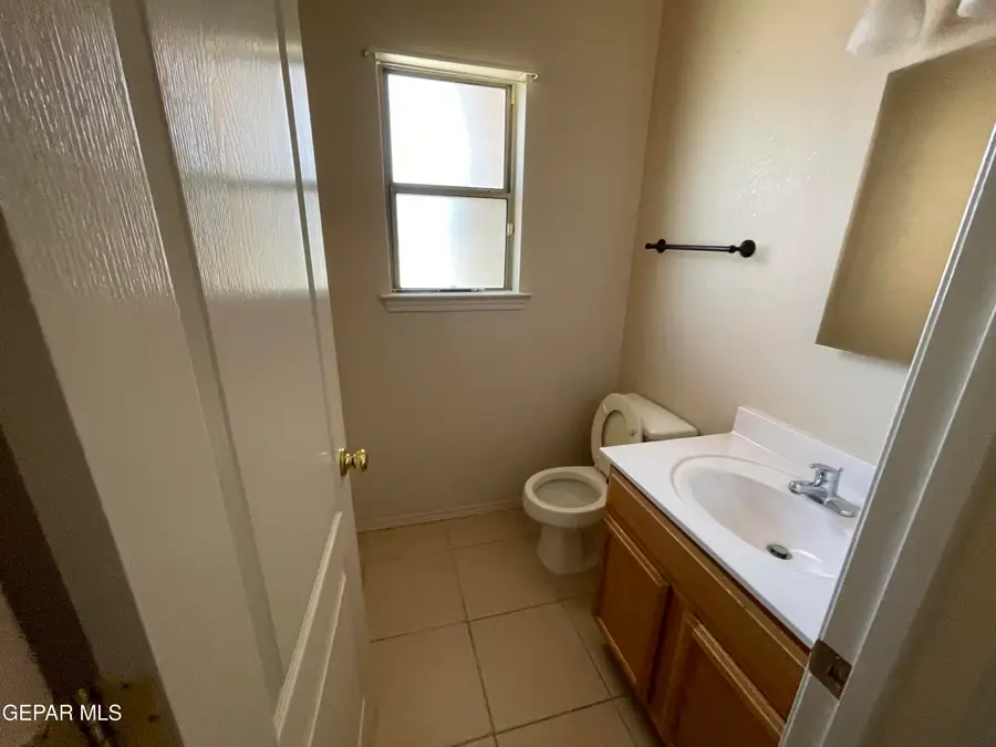 11892 Mesquite Miel Drive, El Paso, TX 79934 - #3