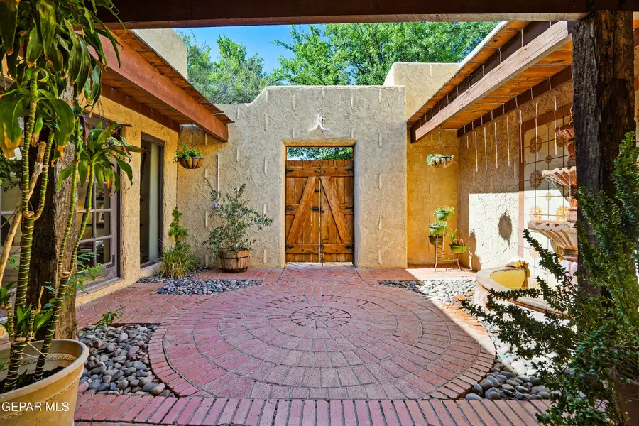 324 Kingswood Drive, El Paso, TX 79932 - #2