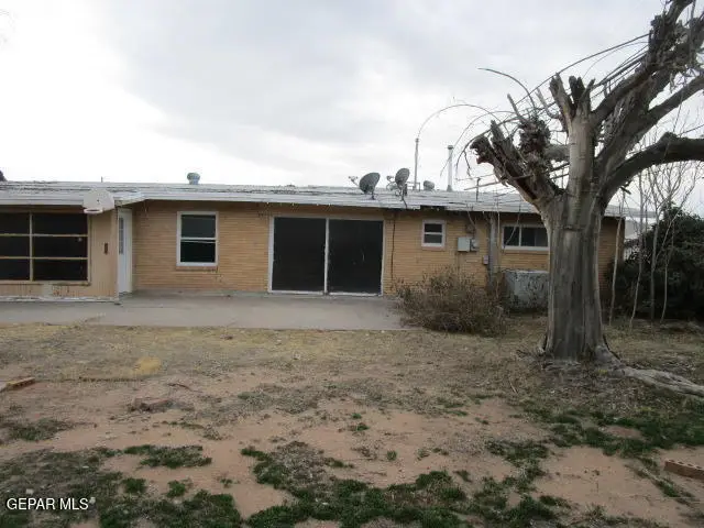 4318 Larchmont Drive, El Paso, TX 79902 - #3