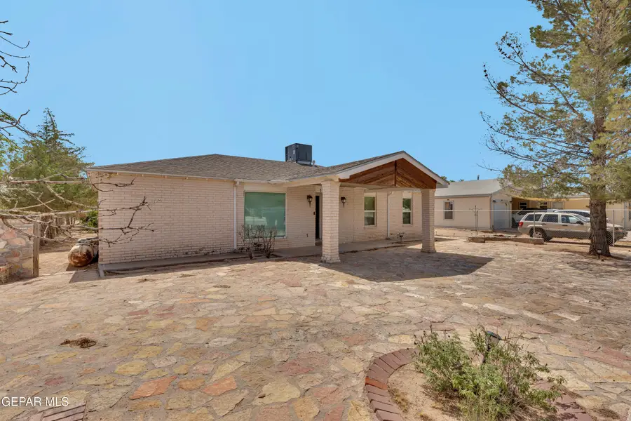 124 Ennis Street, El Paso East, TX 79928 - #2