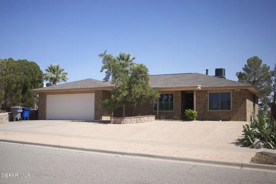 7036 El Cajon Drive, El Paso, TX 79912 - #2