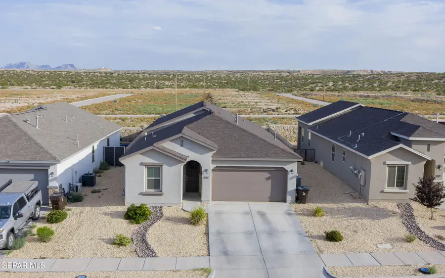 833 Via Glorieta, Sunland Park, NM 88063 - #2