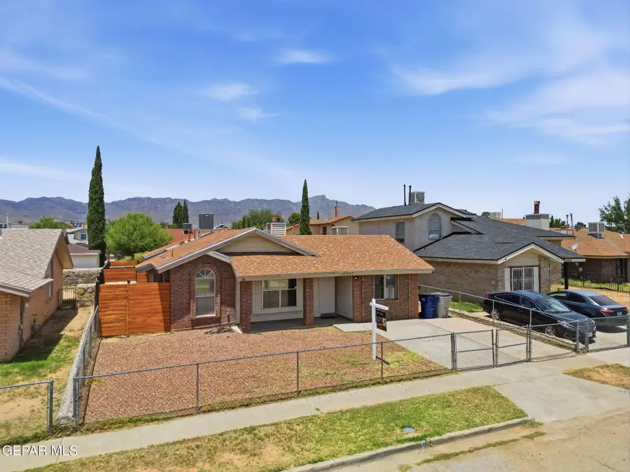 10905 Dizzy Dean Place, El Paso, TX 79934 - #3