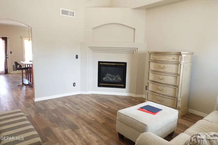 11813 Deer Grass Circle, El Paso, TX 79936 - #2