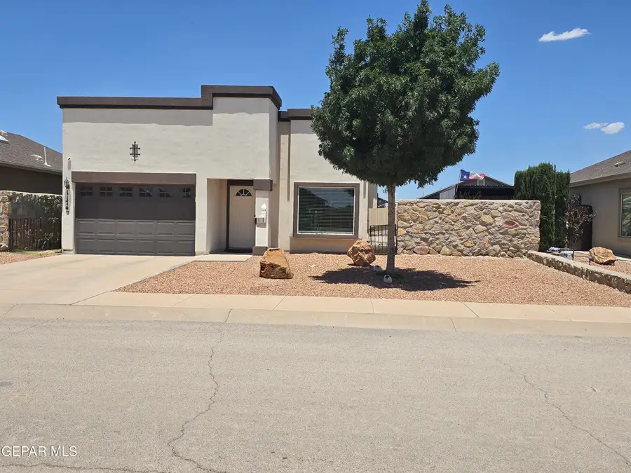 11740 Flor Celosia, Socorro, TX 79927 - #3