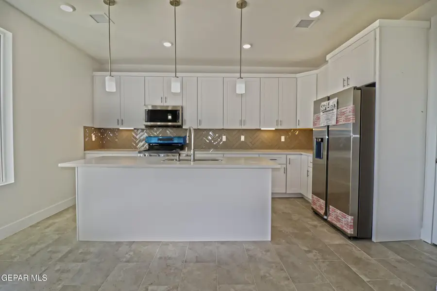12360 Ben Dowell Way, El Paso, TX 79934 - #3