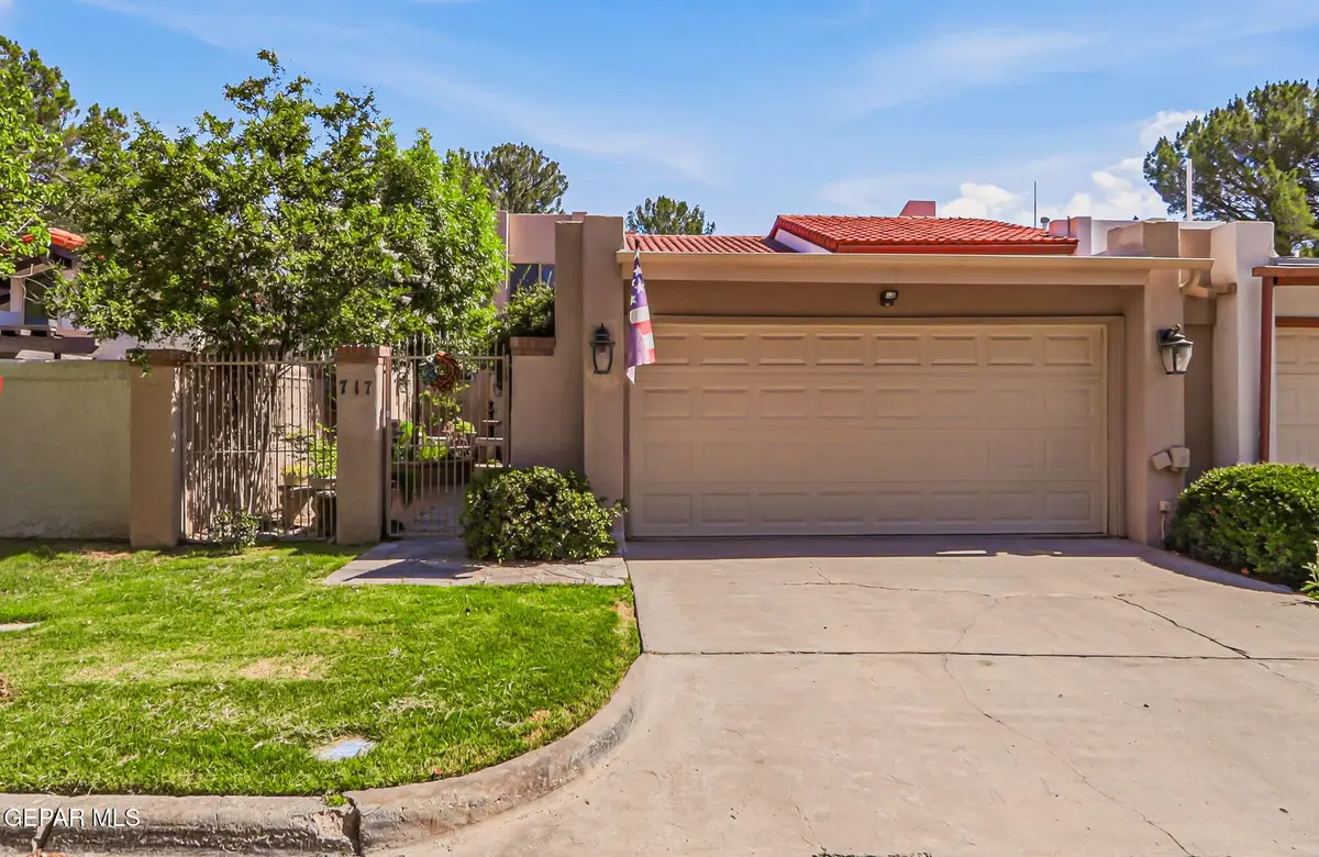 717 Lakeshore Drive, El Paso, TX 79932 - #1