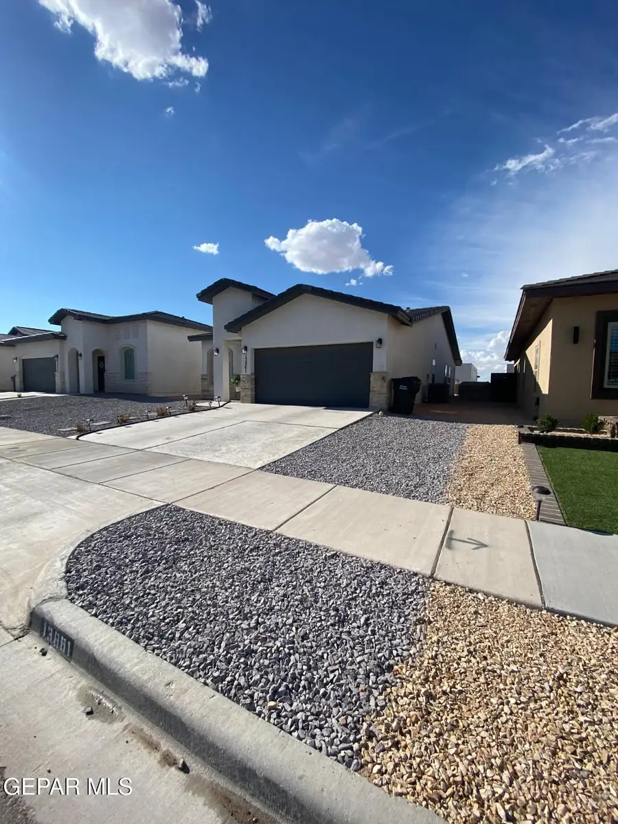 13861 Paseo De La Luna Avenue, Horizon City, TX 79928 - #2