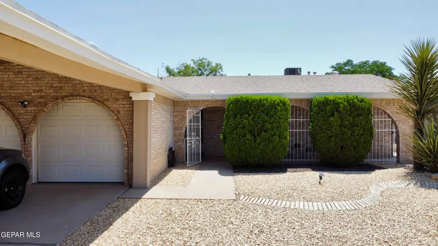 3460 Running Deer Drive, El Paso, TX 79936 - #2