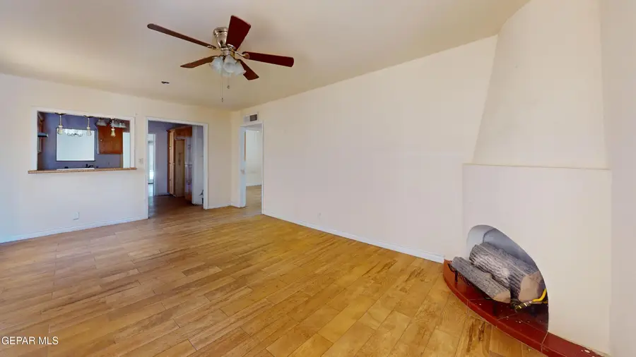 3729 Memphis Avenue, El Paso, TX 79930 - #2