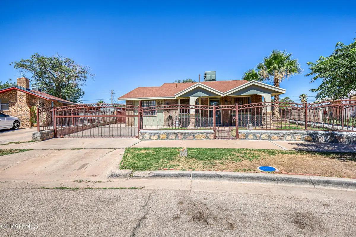 9724 Staubach Drive, El Paso, TX 79927 - #1