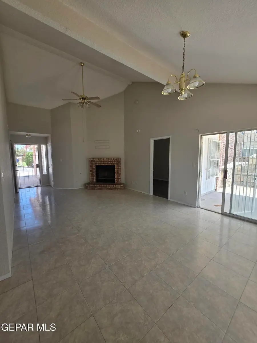 11888 Vere Leasure Drive, El Paso, TX 79936 - #3