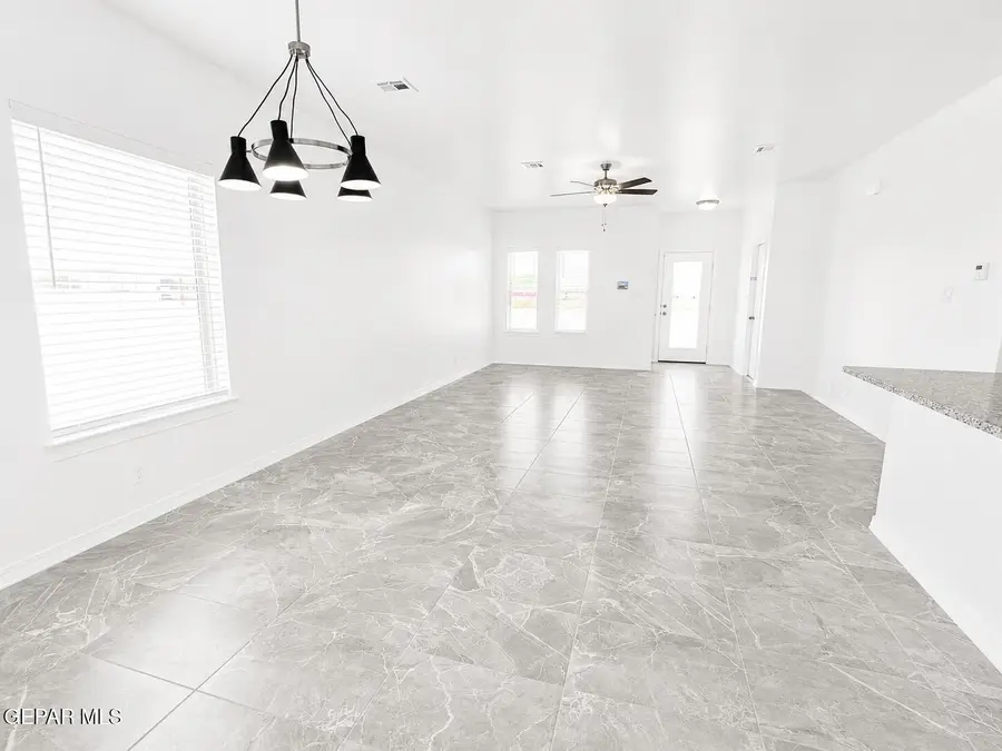 922 Andrew Arroyos Drive, Socorro, TX 79927 - #2