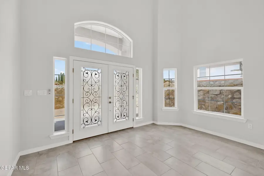 12498 Paseo Azul Drive, El Paso, TX 79928 - #3