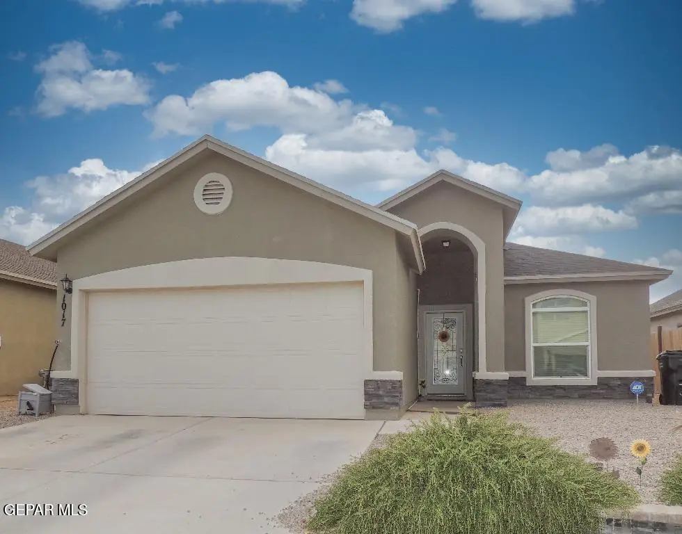 1017 Summer Lake Street, Horizon City, TX 79928 - #1