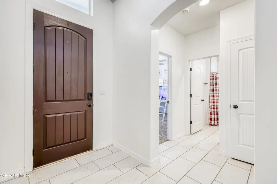 1811 Ritzy Lou Place, El Paso, TX 79928 - #2
