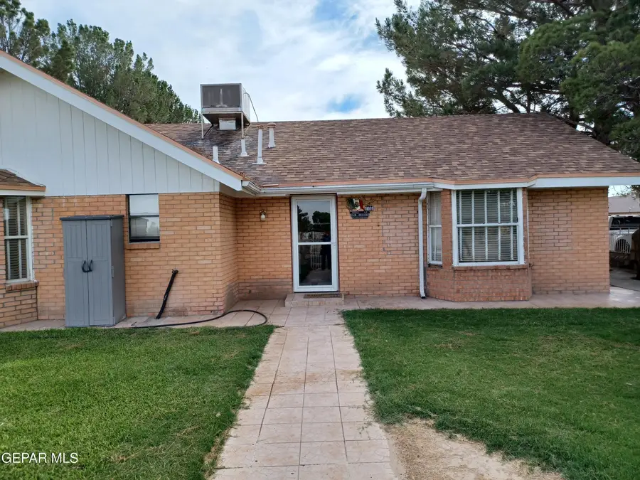 10999 Staci Drive, Socorro, TX 79927 - #2