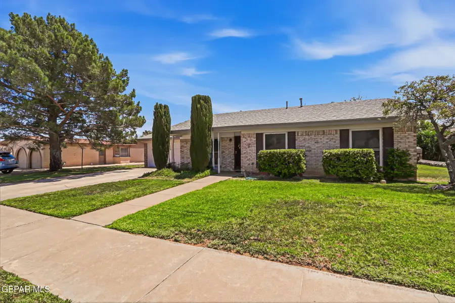3336 Edgerock Drive, El Paso, TX 79935 - #3