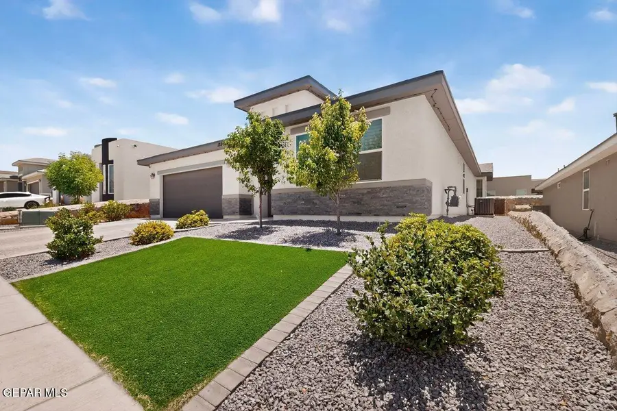 12804 Indian Canyon Drive, Horizon City, TX 79928 - #3