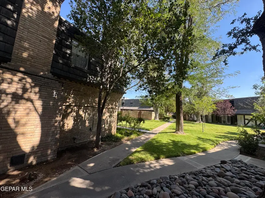 350 Thunderbird Drive #H 64, El Paso, TX 79912 - #2