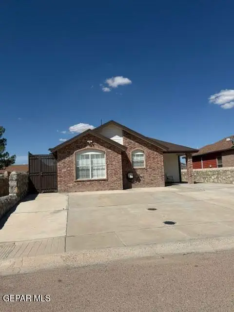 10421 Valle Del Mar Drive, Socorro, TX 79927 - #1