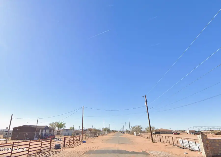 5582 Ch Hunton Street, El Paso, TX 79938 - #3