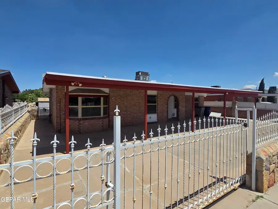 350 Hourglass Drive, El Paso, TX 79915 - #2