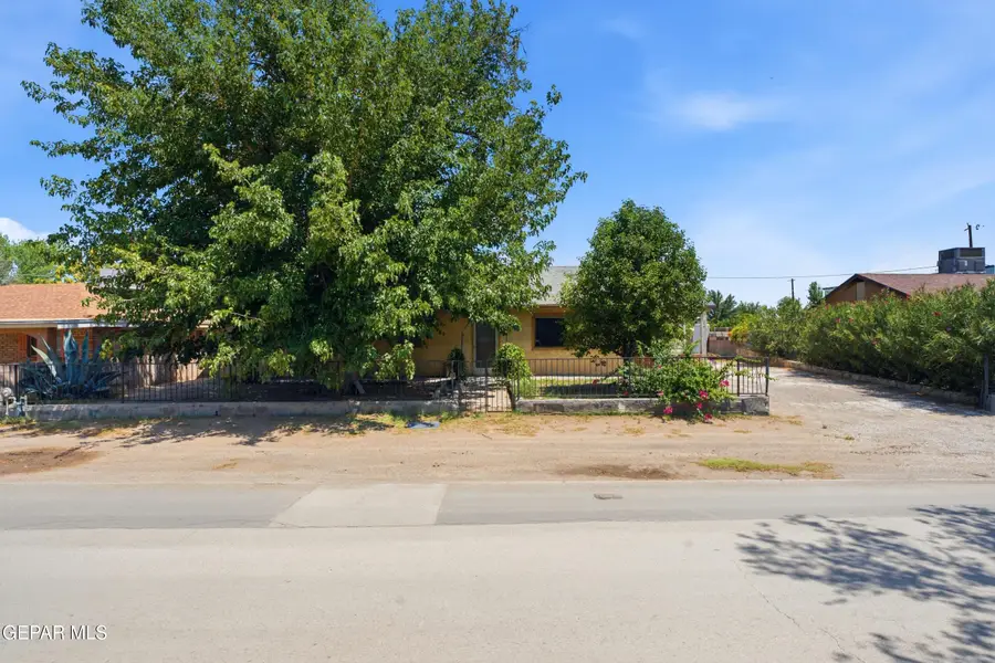 257 N San Elizario Road, Clint, TX 79836 - #2