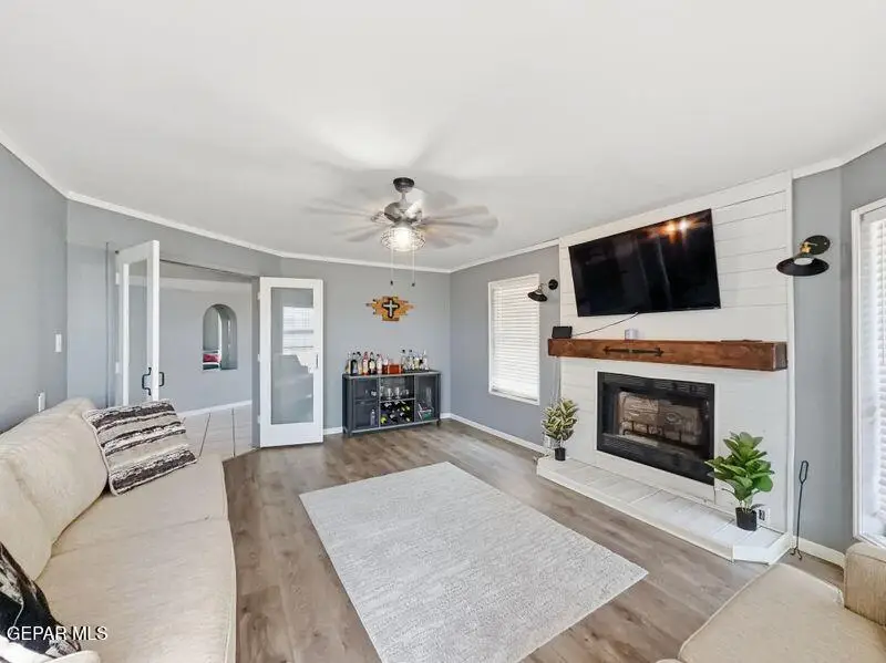 7815 Craddock Avenue, El Paso, TX 79915 - #3