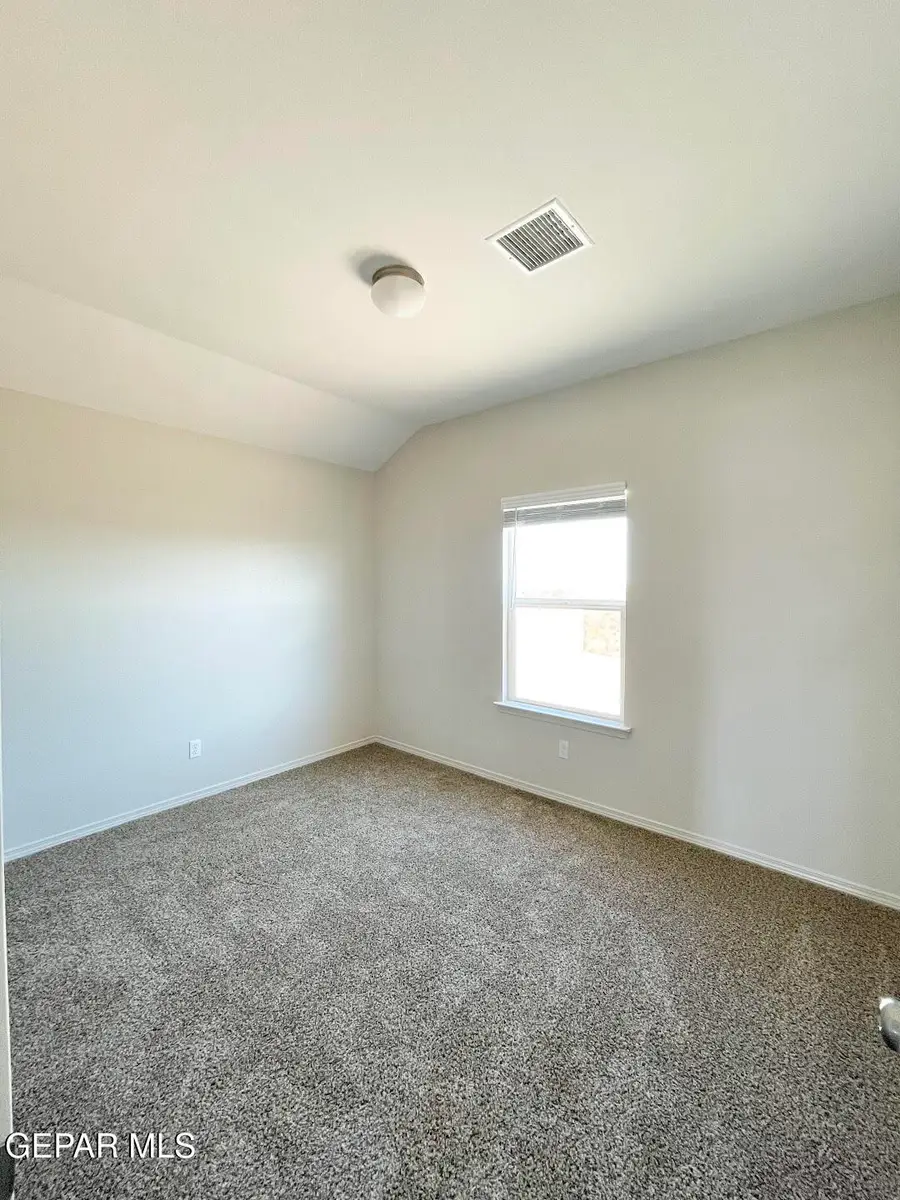 356 Kindred Drive, Clint, TX 79836 - #2