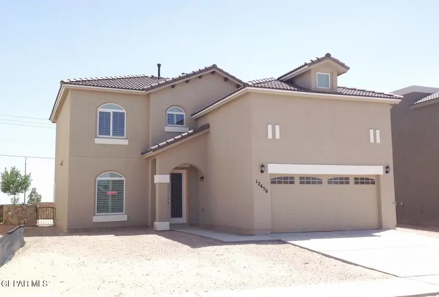 421 Cliff Thomas Avenue, Clint, TX 79836 - #2