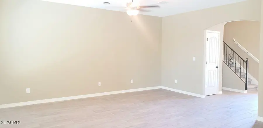 389 Kindred Drive, Clint, TX 79836 - #3