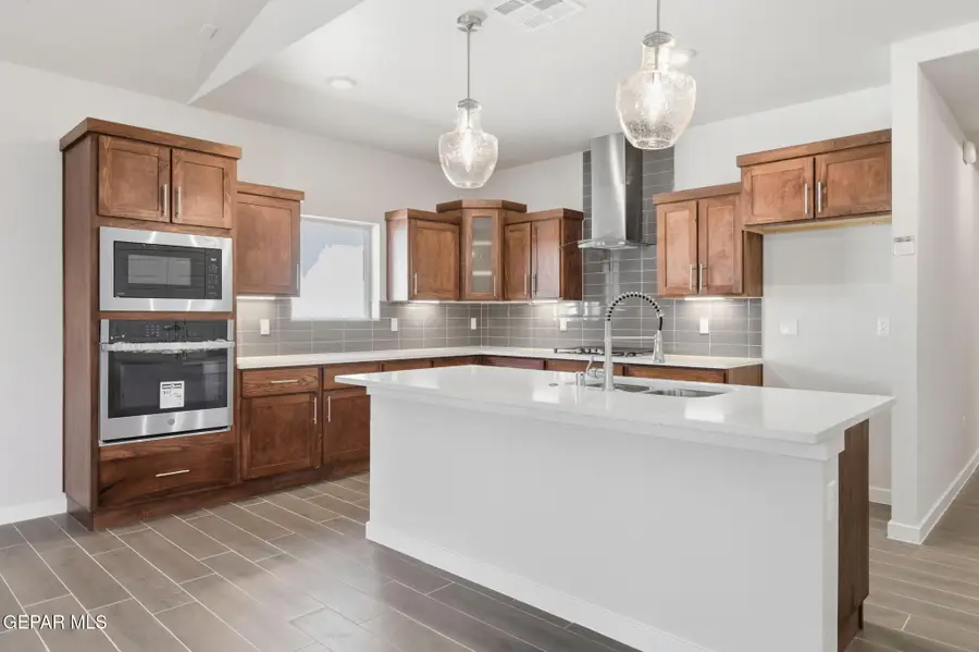 1807 Preakness Avenue, El Paso, TX 79928 - #3