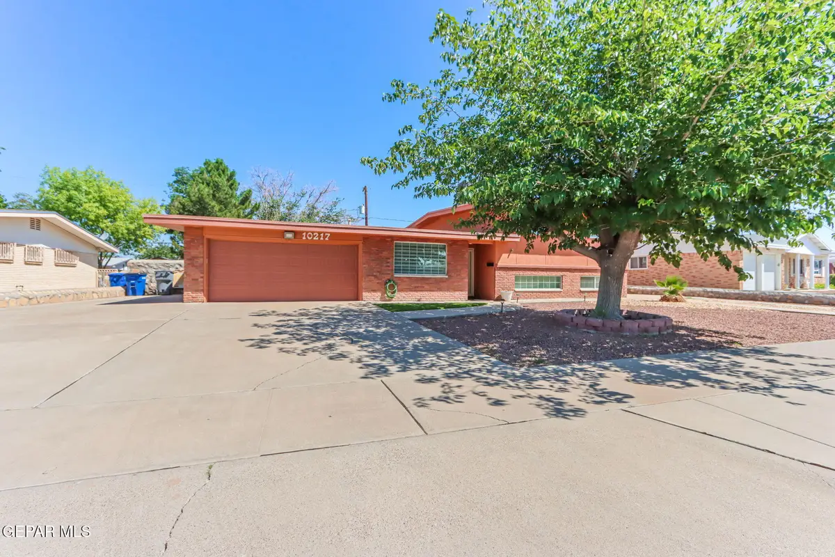 10217 Singapore Avenue, El Paso, TX 79925 - #1