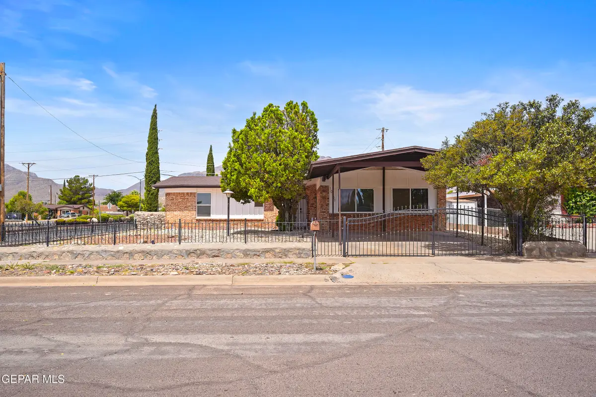 10101 Glen Arbor Street, El Paso, TX 79924 - #1