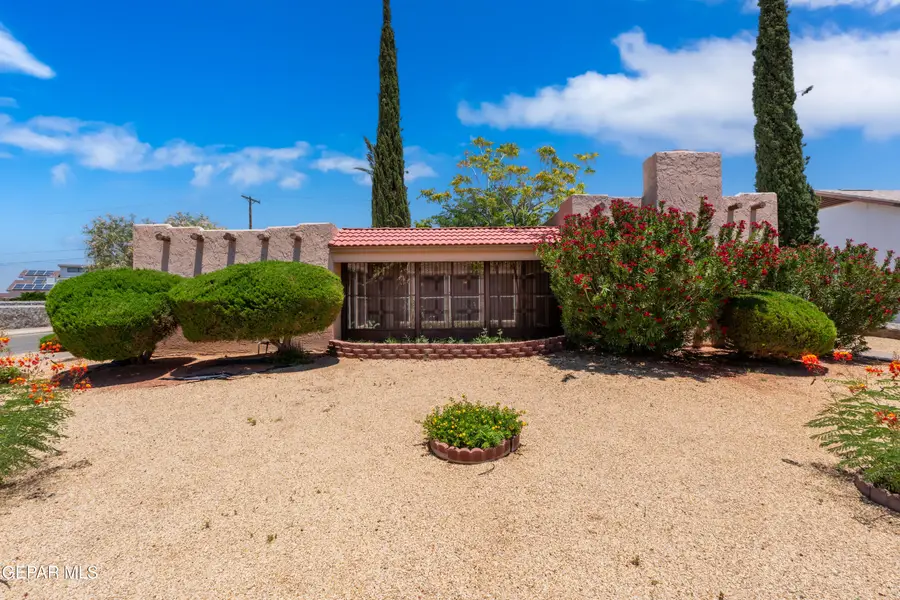 10701 Kinross Avenue, El Paso, TX 79935 - #2